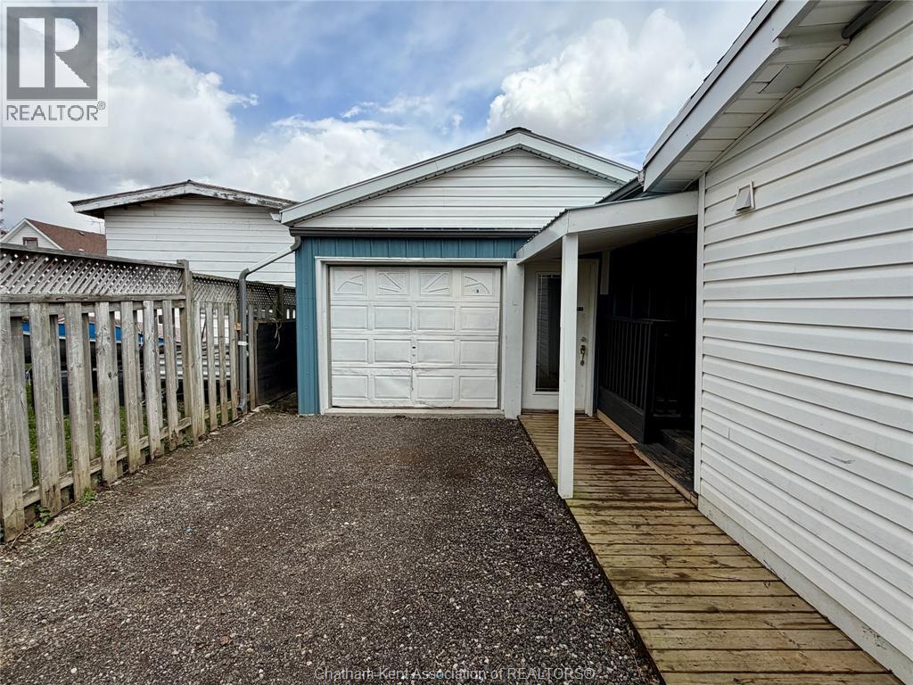 37 Foster STREET, Chatham, Ontario, N7M4N4 — Photo 4