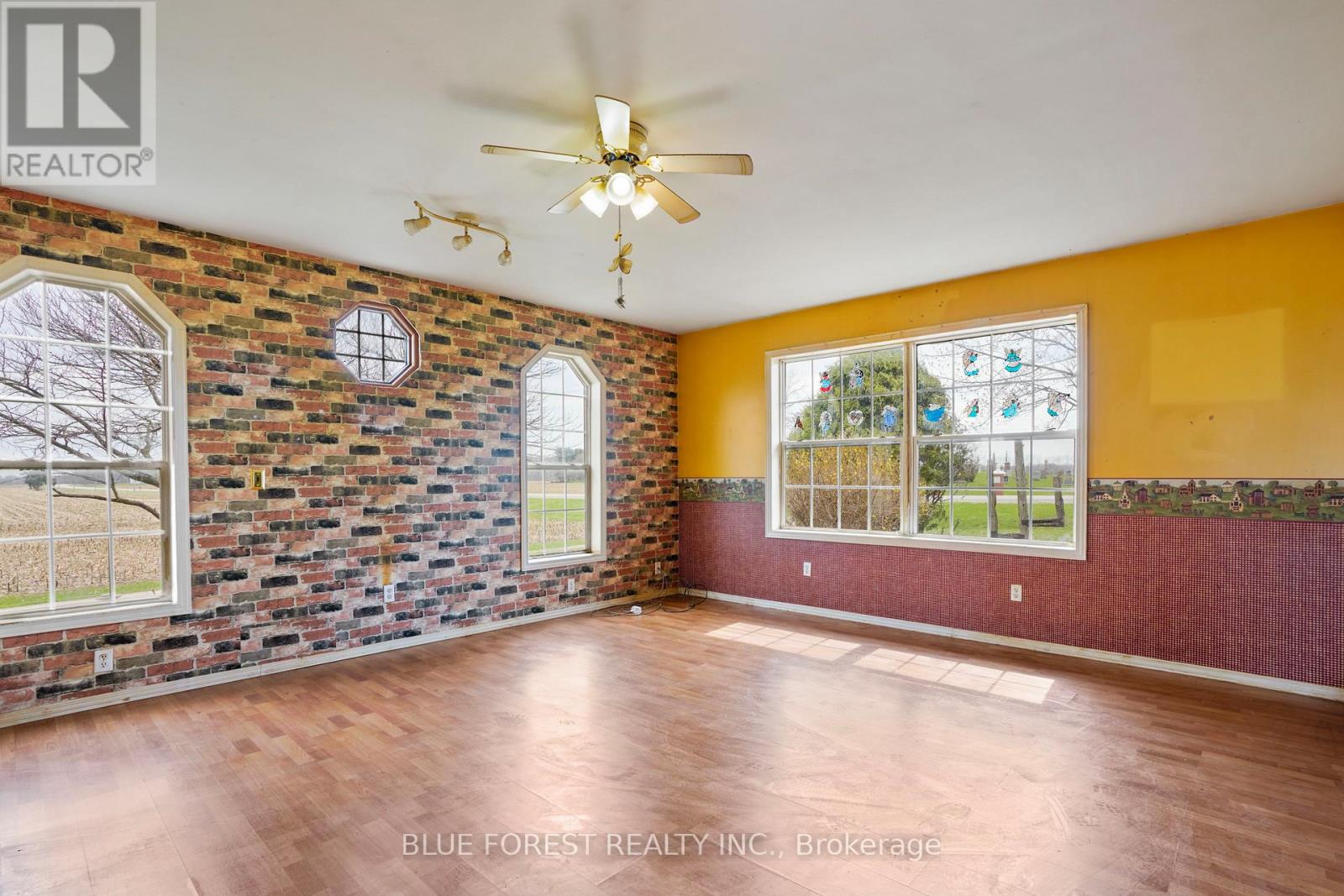 21698 JOHNSTON LINE Property Photo