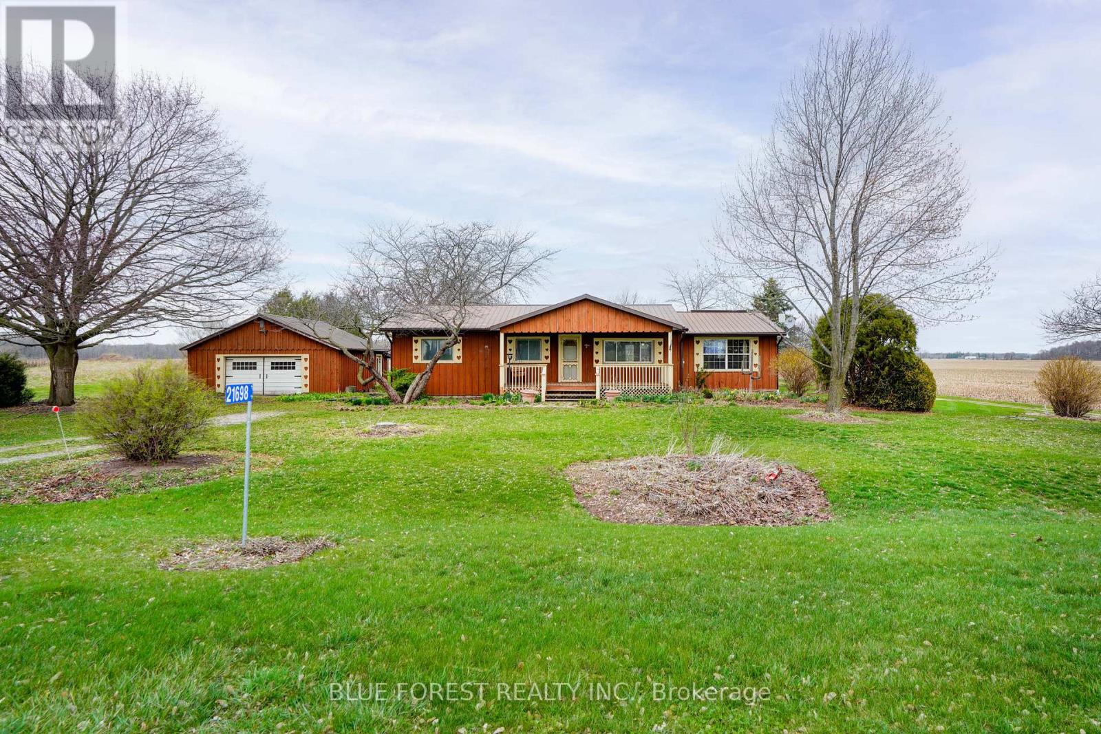 21698 JOHNSTON LINE Property Photo