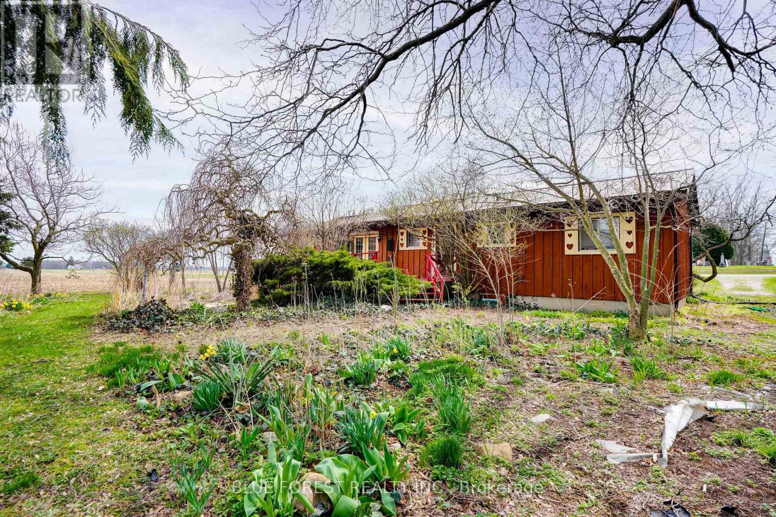 21698 JOHNSTON LINE Property Photo