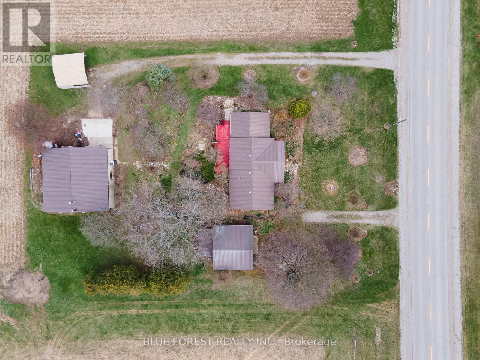 21698 JOHNSTON LINE Property Photo