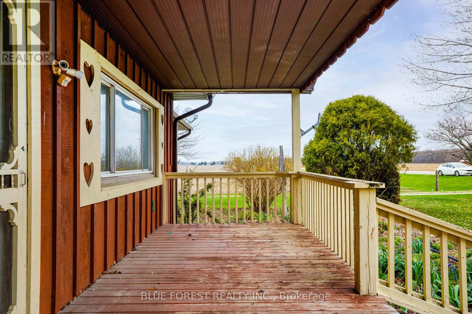 21698 JOHNSTON LINE Property Photo