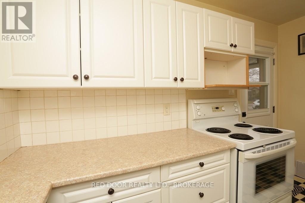 40 GRAYDON STREET Property Photo