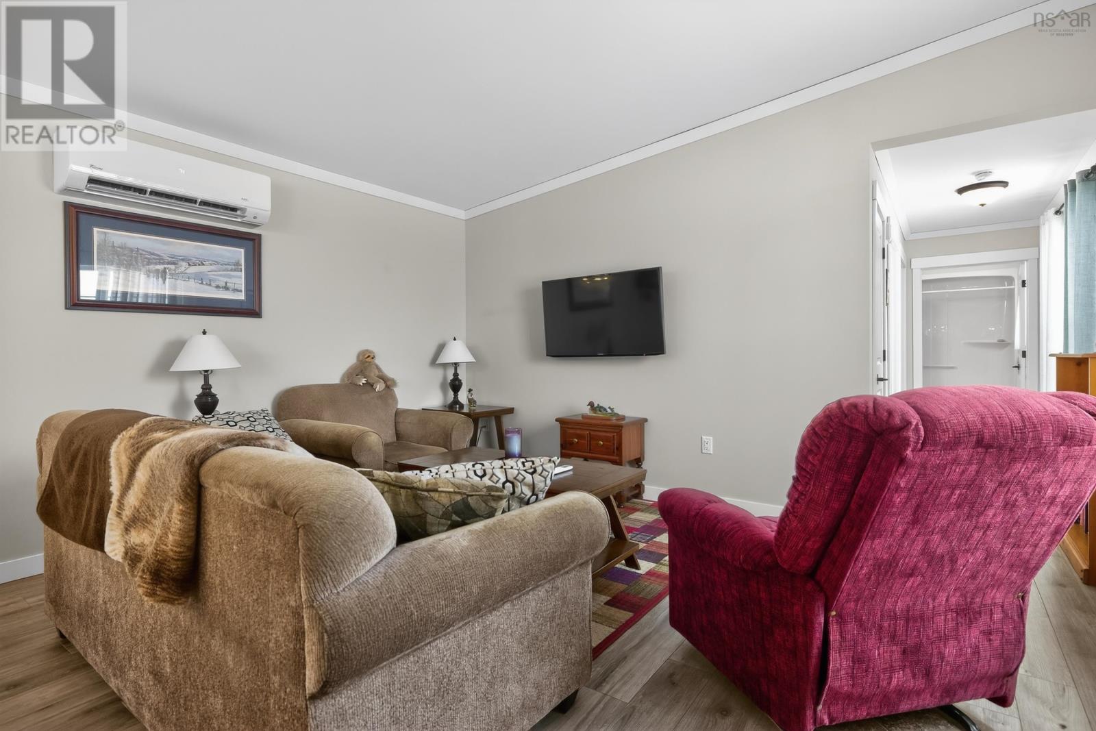 Property 13 of 41 of 82 Sunrise Court