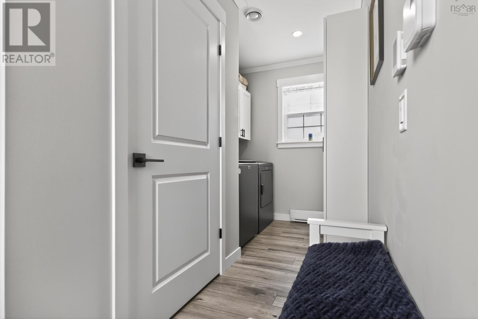 Property 25 of 41 of 82 Sunrise Court