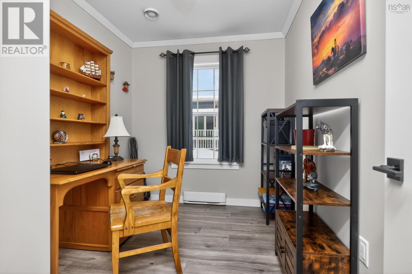 Property 22 of 41 of 82 Sunrise Court