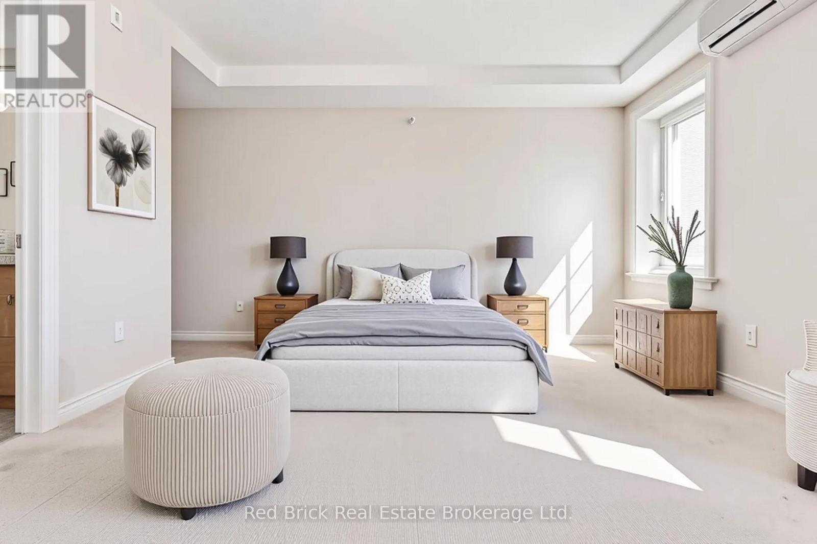 #207 6492 GERRIE ROAD - 11