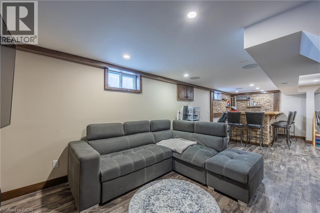 5 BINT Avenue — photo 17