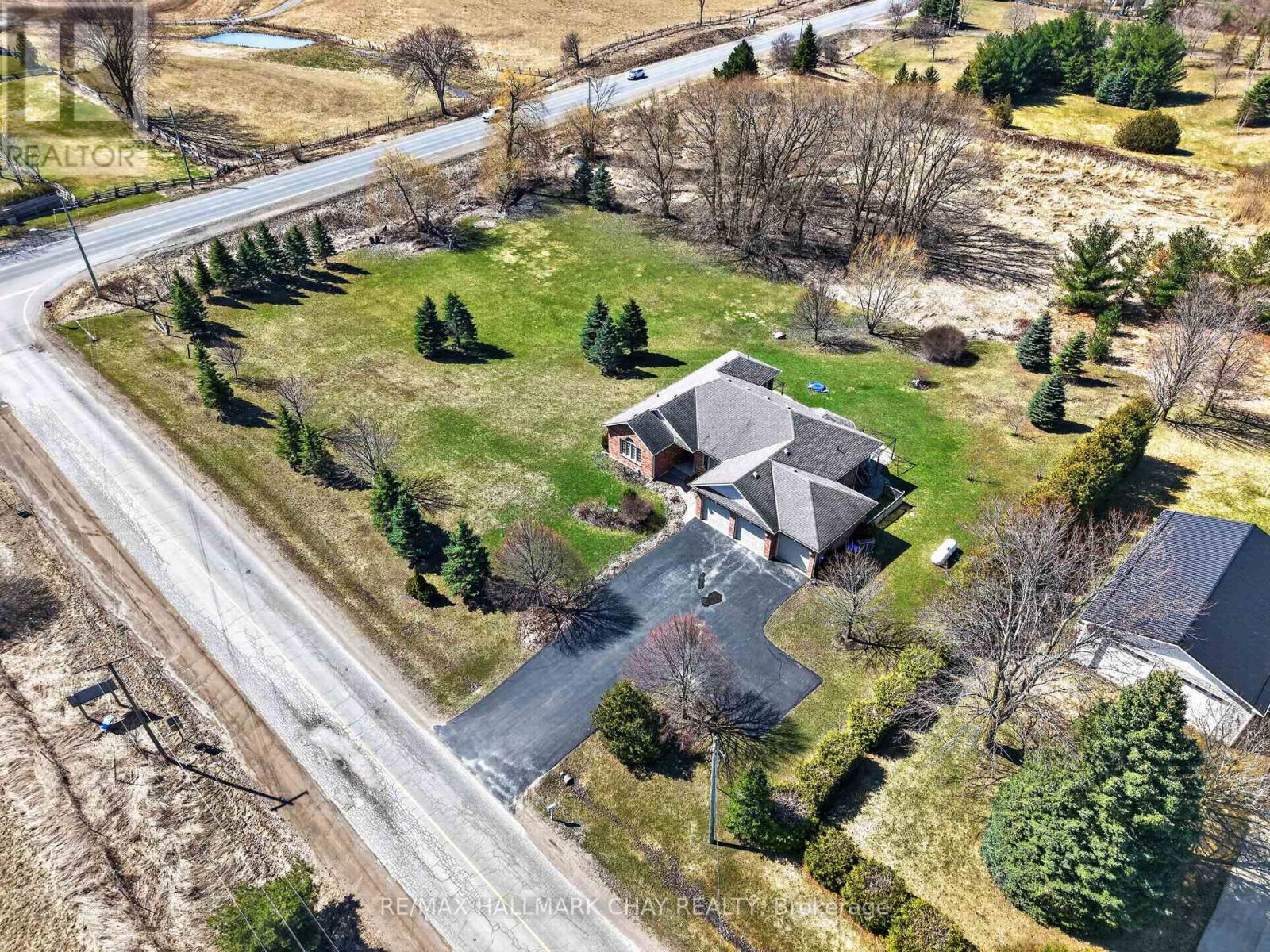 4912 CONCESSION RD 3 ROAD - 46