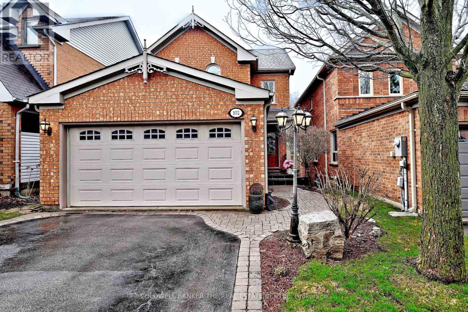 102 DEERGLEN TERRACE