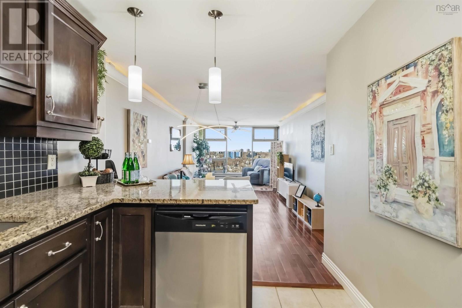 Property 20 of 45 of 1601 6369 Coburg Road