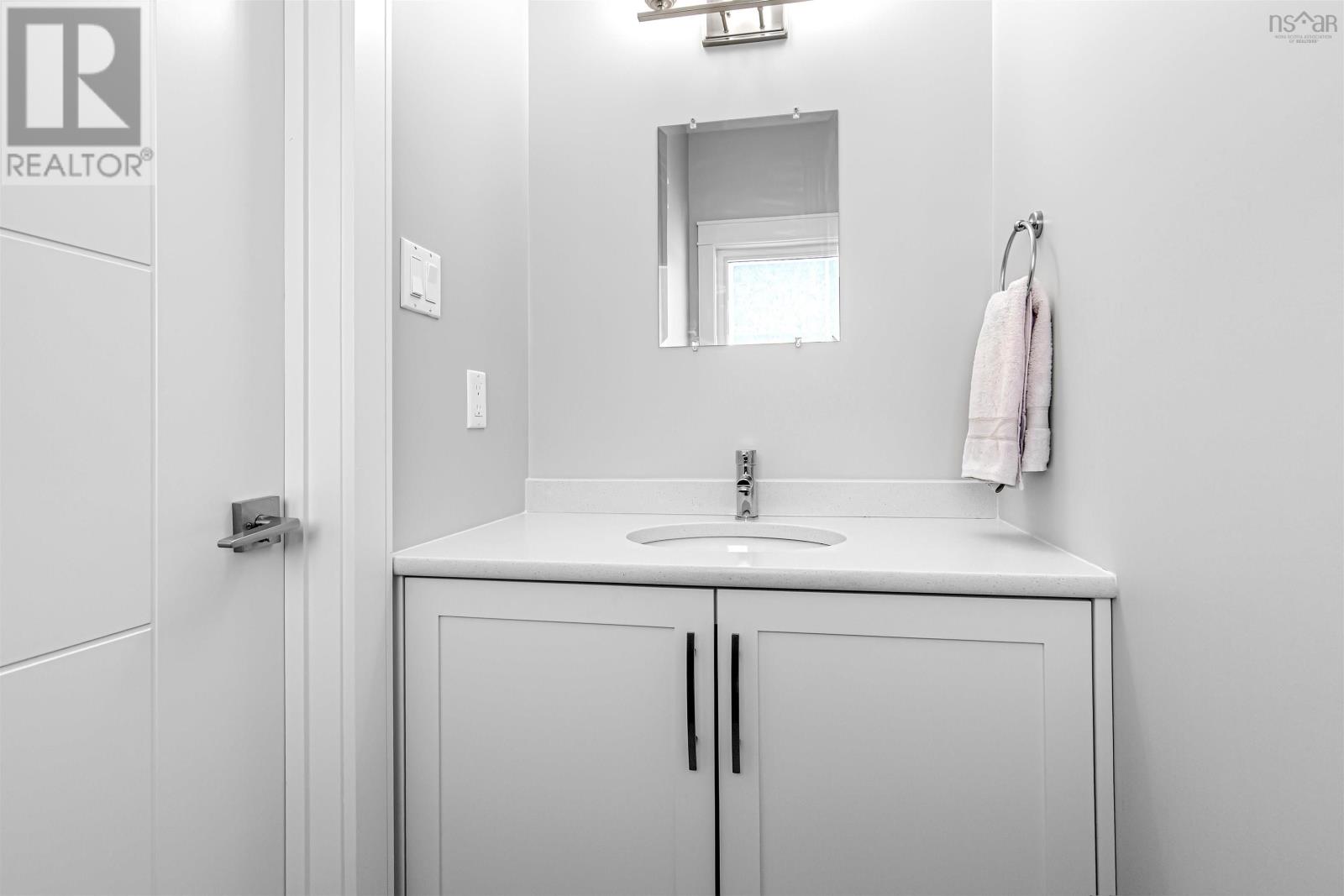 Property 22 of 49 of 84 Eliza Ritchie Crescent