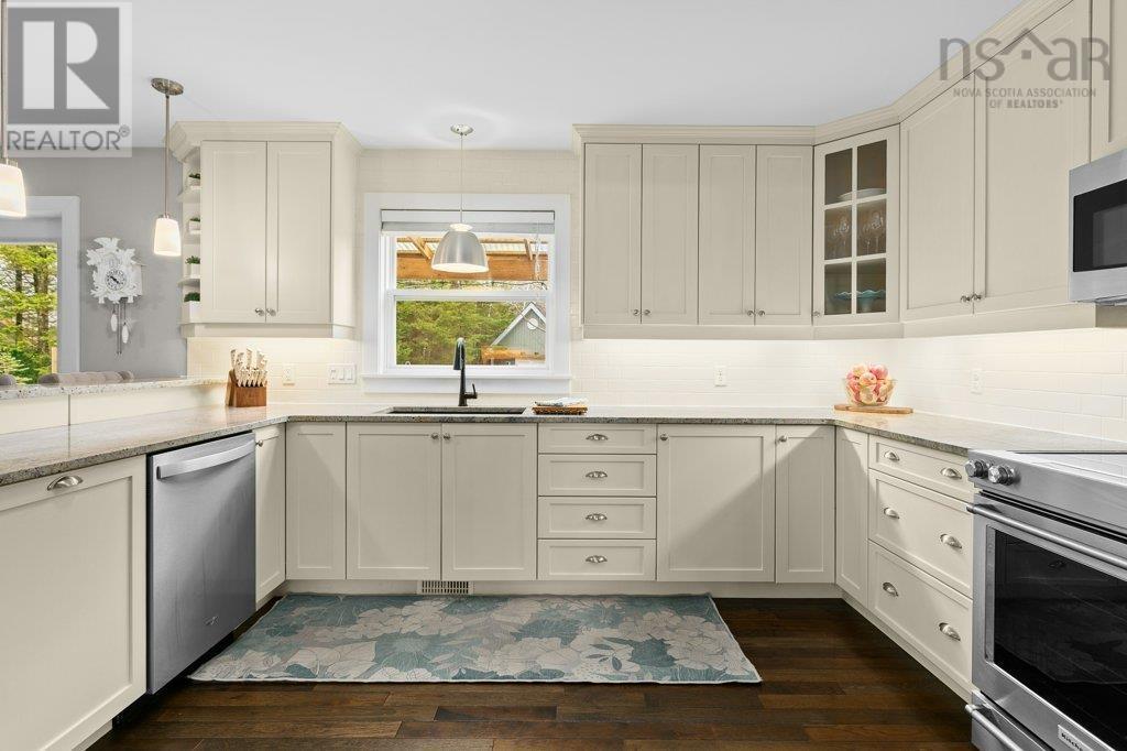 Property 14 of 49 of 35 Falcourt Run