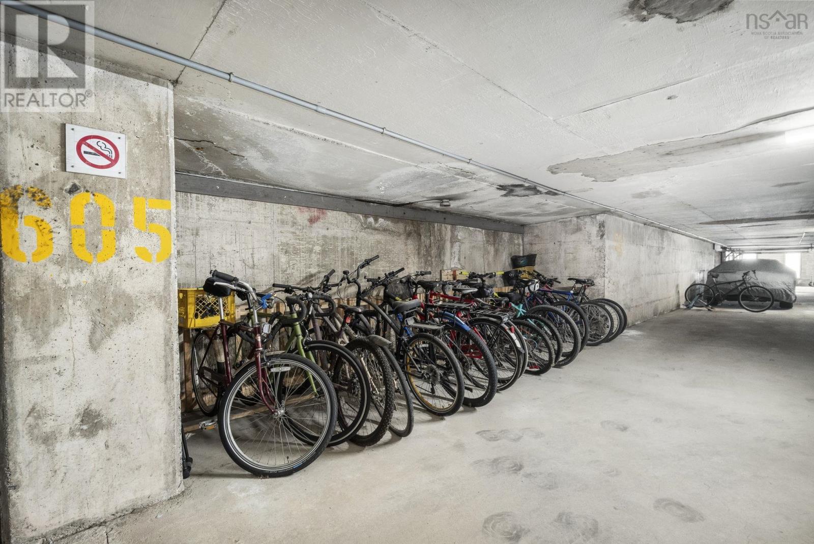 Property 36 of 39 of 407 5572 North Ridge Road