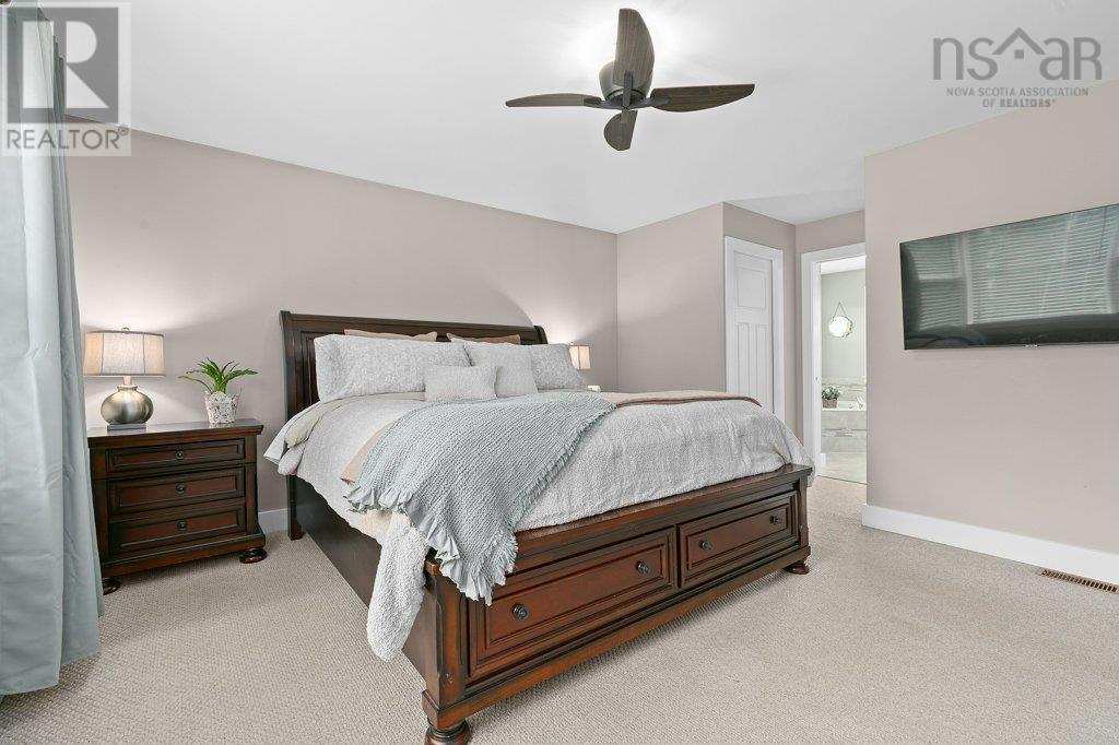 Property 22 of 49 of 35 Falcourt Run