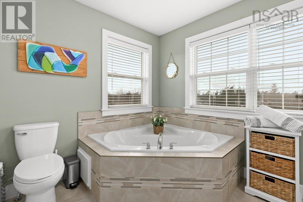 Property 26 of 49 of 35 Falcourt Run