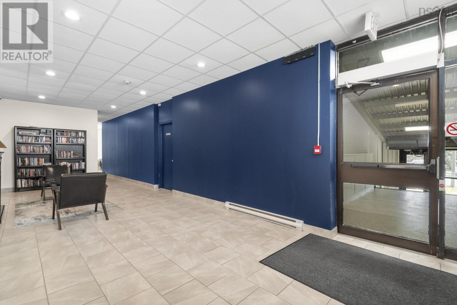 Property 32 of 39 of 407 5572 North Ridge Road