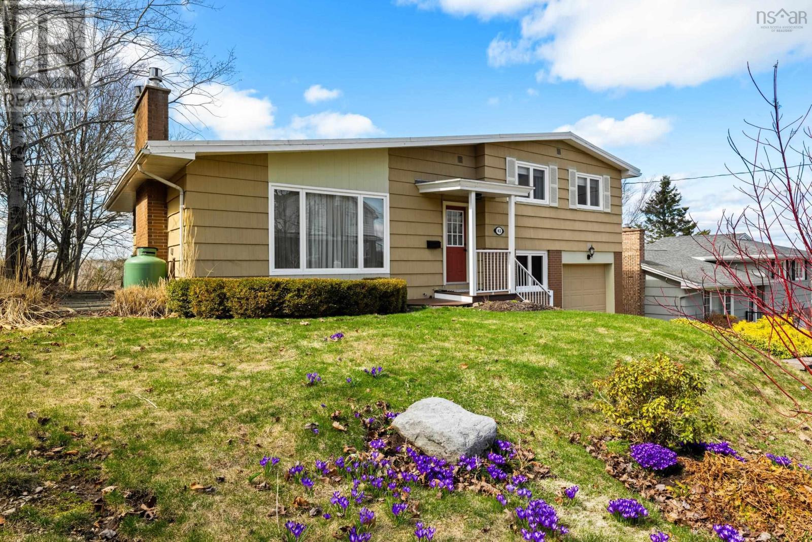 Property 44 of 44 of 43 Tremont Street