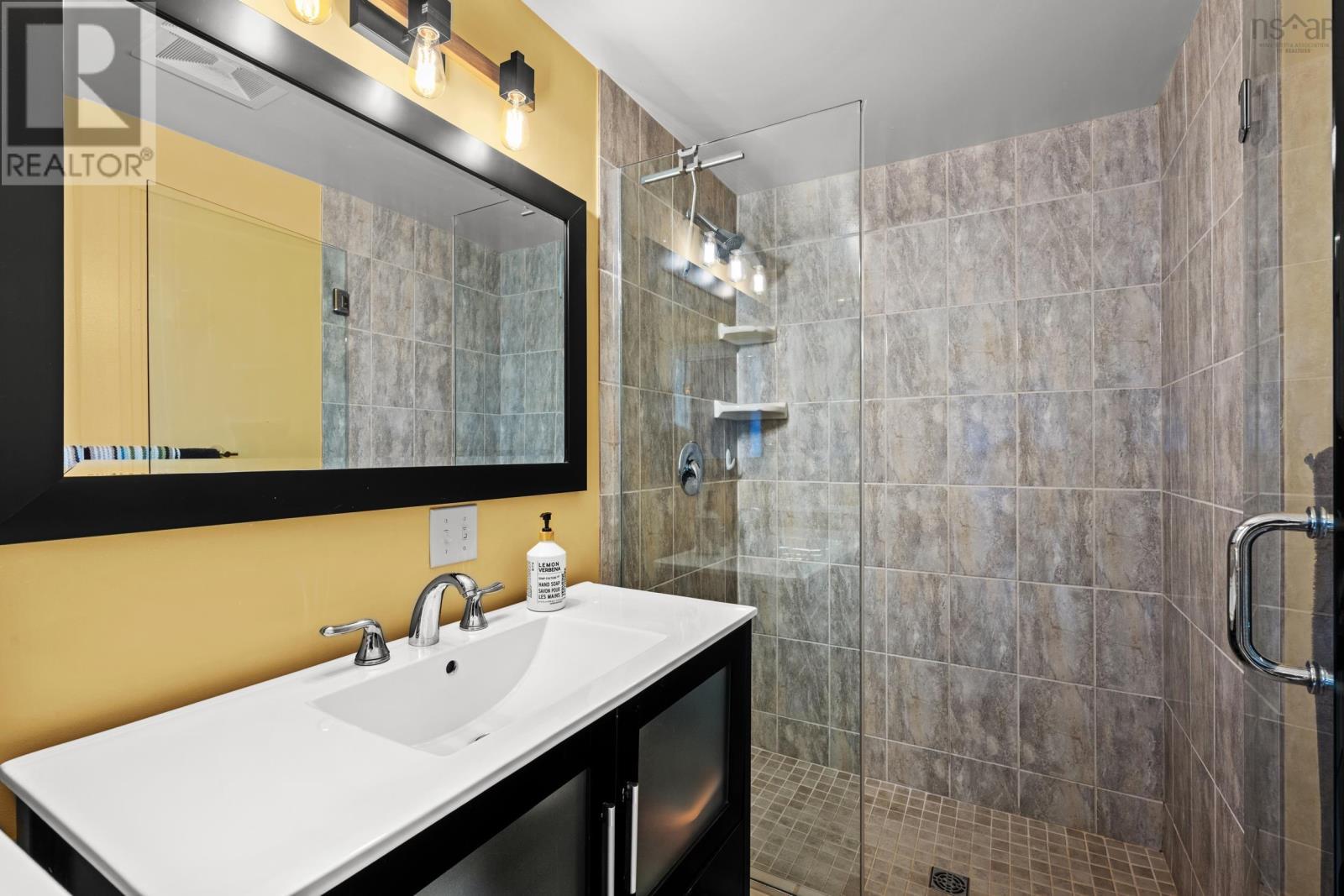 Property 33 of 44 of 43 Tremont Street