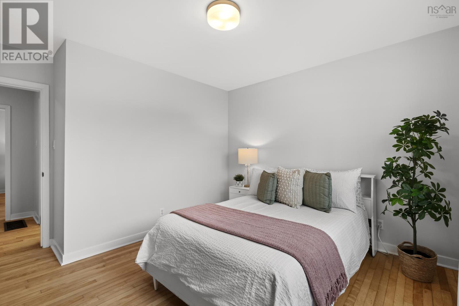 Property 26 of 47 of 13 Clifford Drive