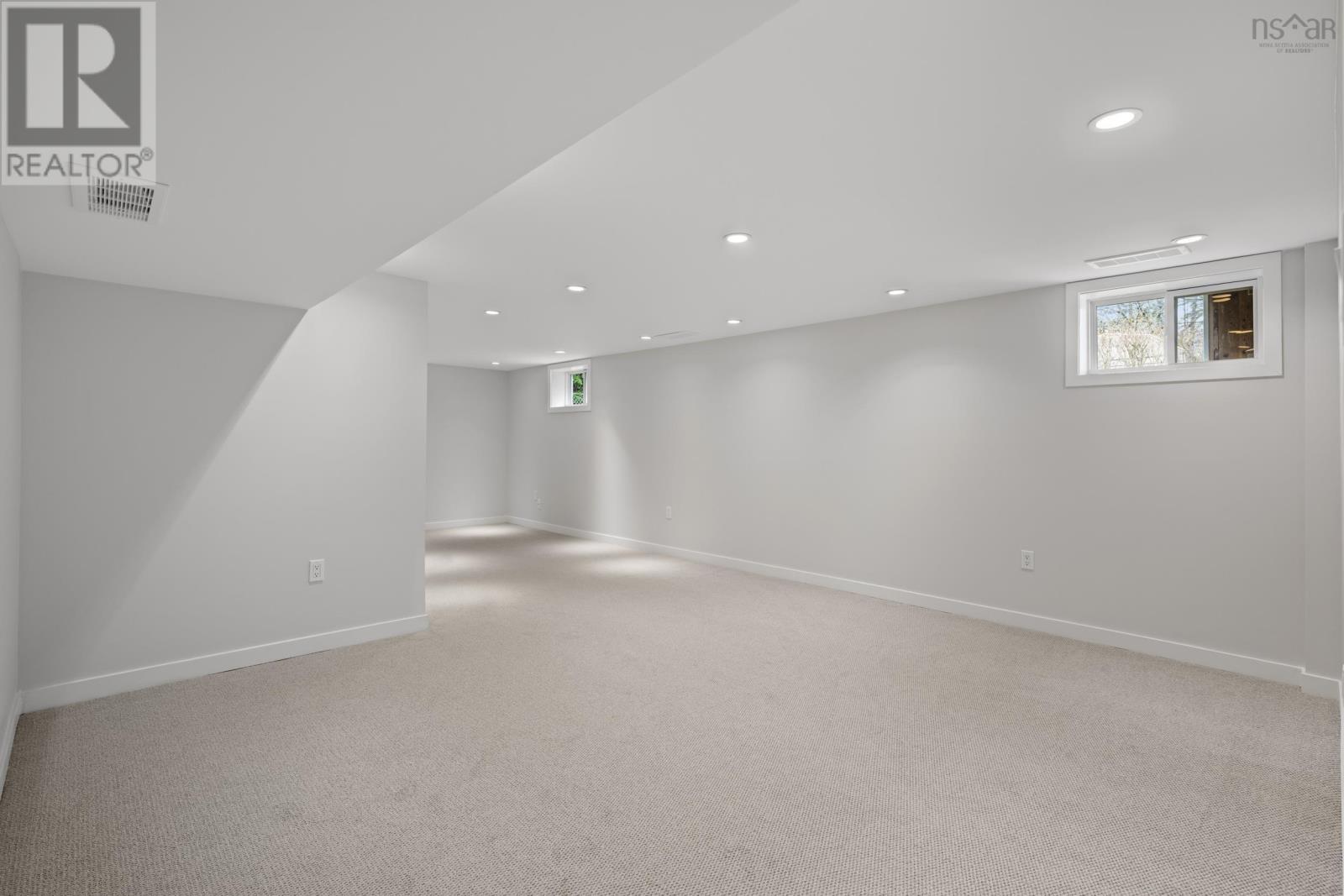 Property 33 of 47 of 13 Clifford Drive