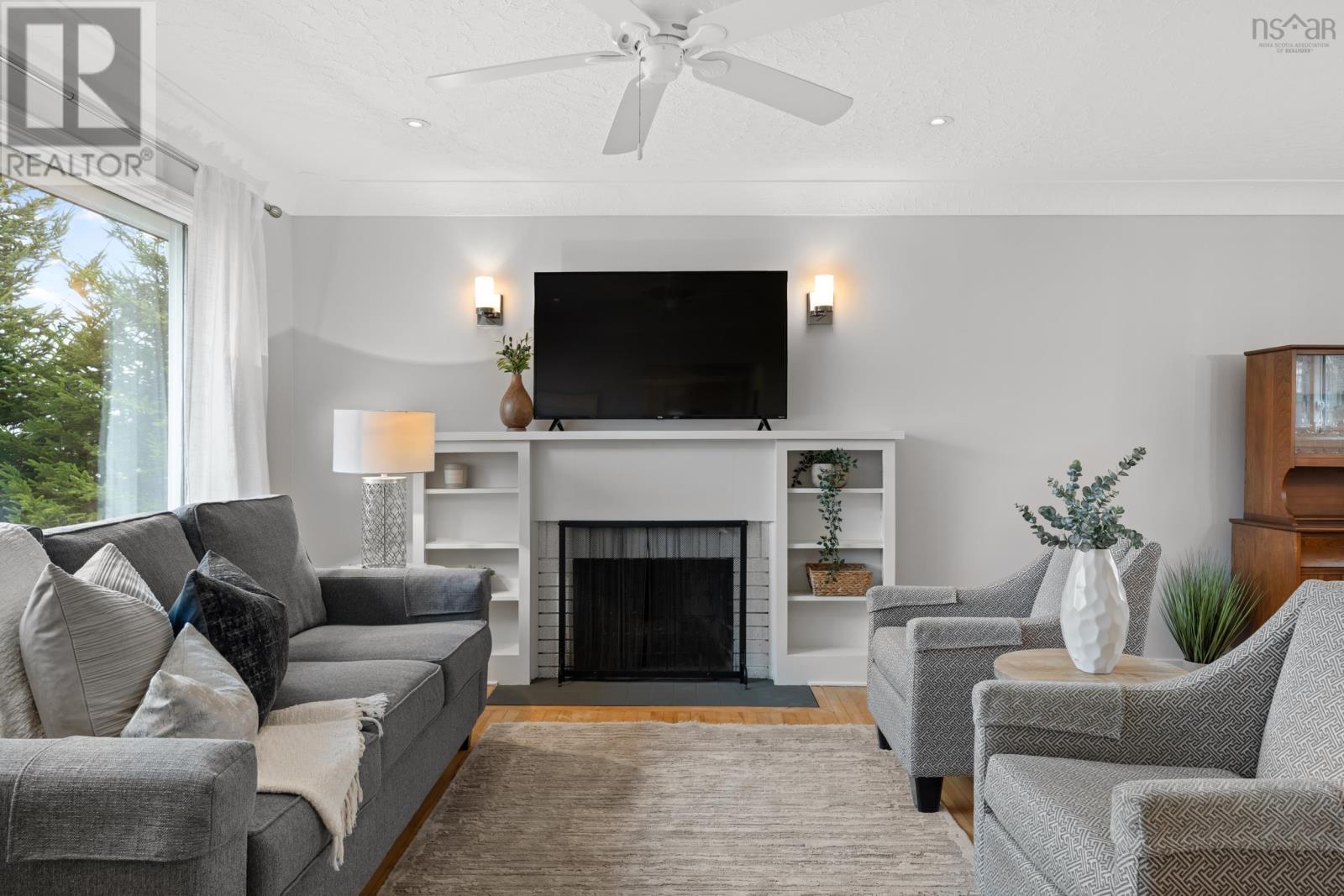 Property 7 of 47 of 13 Clifford Drive