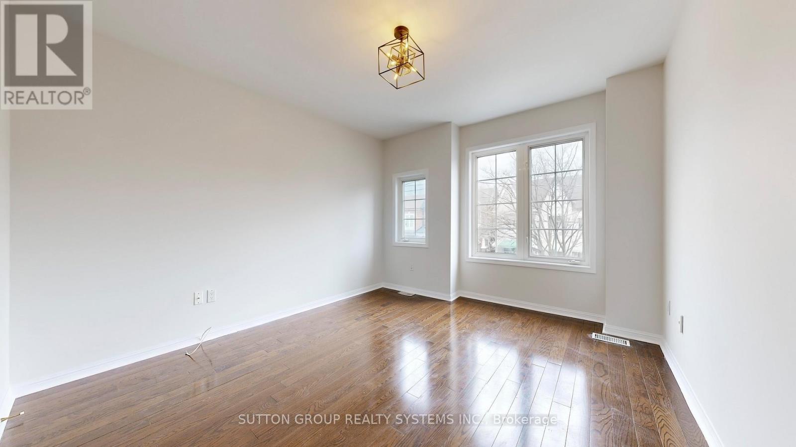 68 OSLER STREET — photo 13