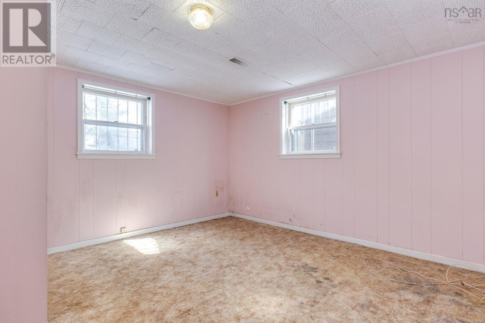 Property 36 of 45 of 2835 Joseph Howe Drive