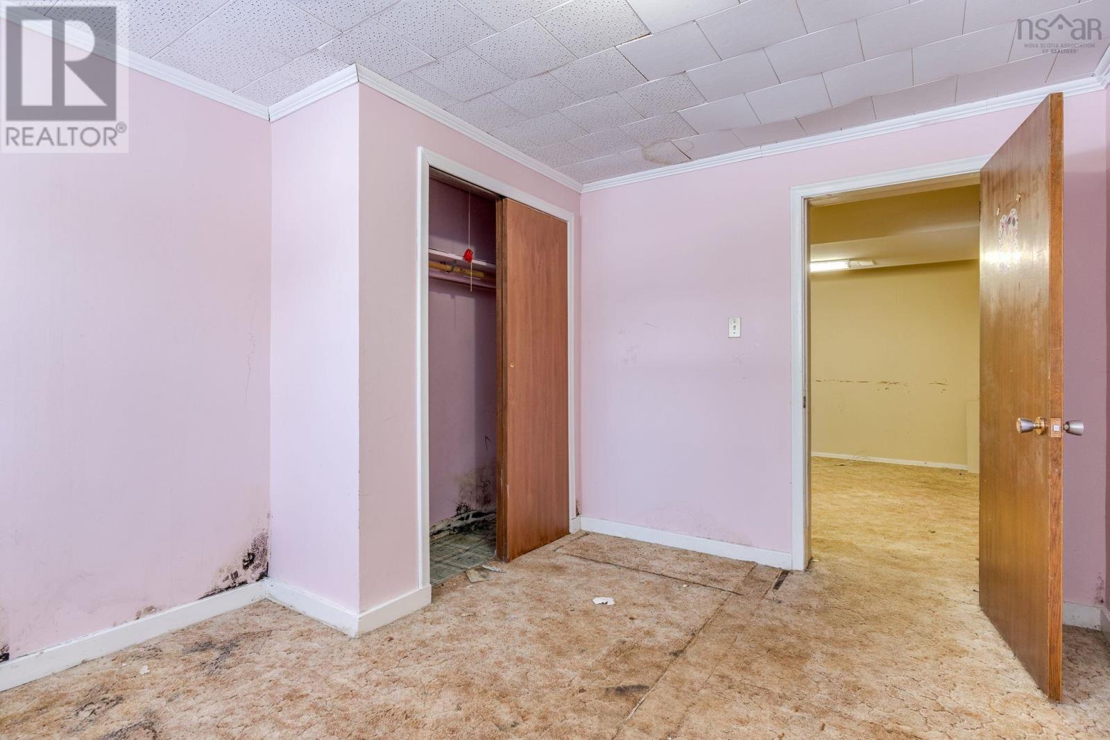 Property 34 of 45 of 2835 Joseph Howe Drive