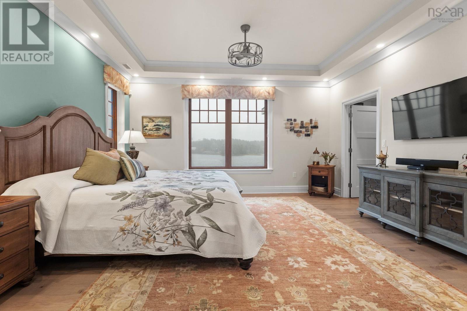 Property 17 of 48 of 10 Mary Lane