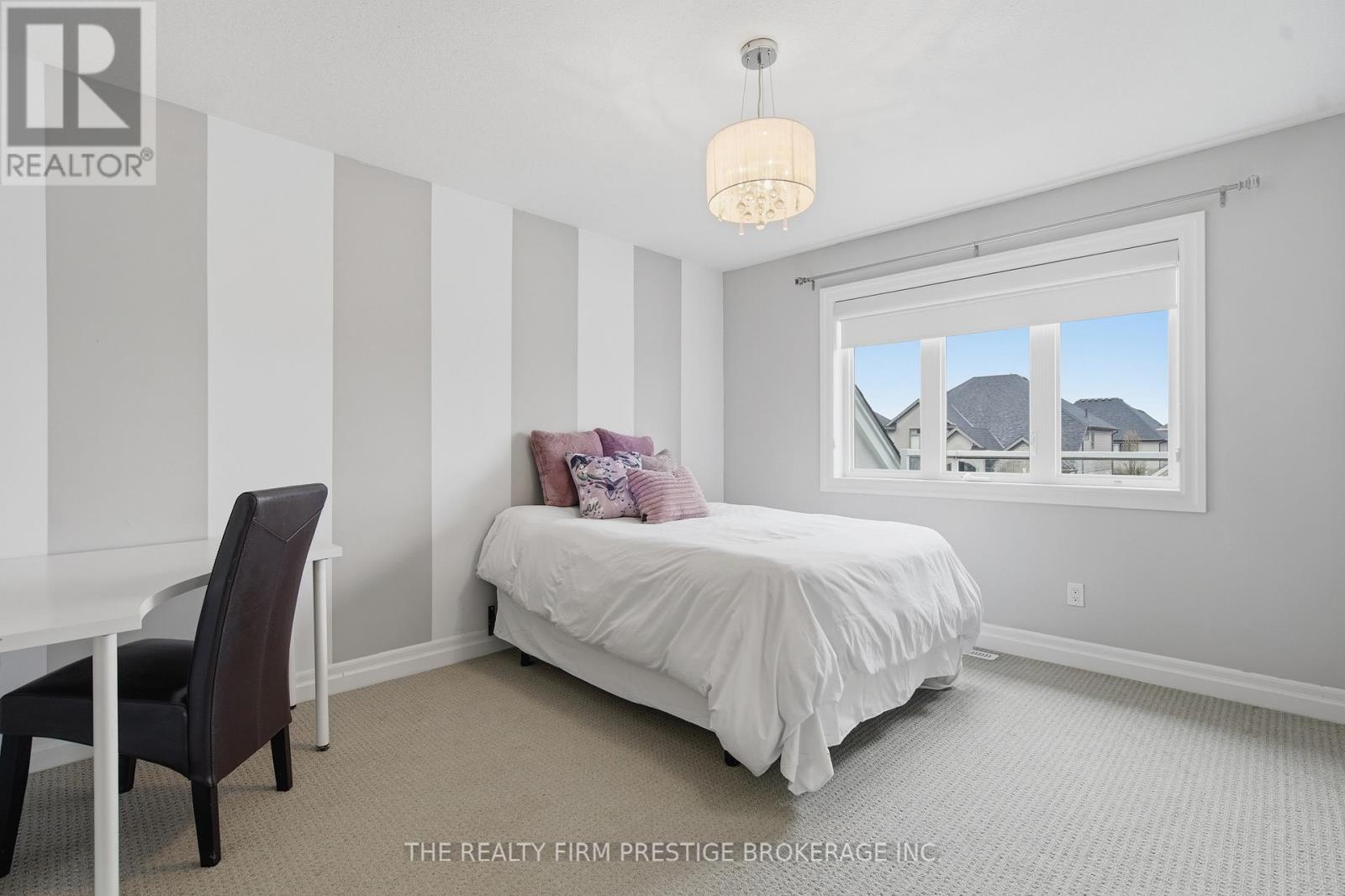 1104 COATES LANE Property Photo