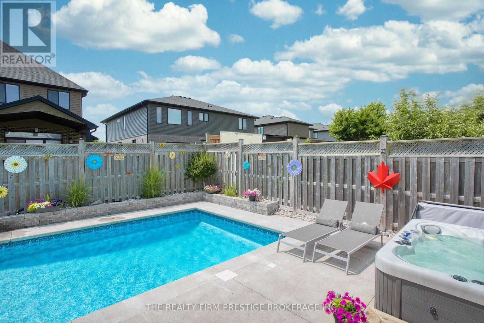 1104 COATES LANE Property Photo