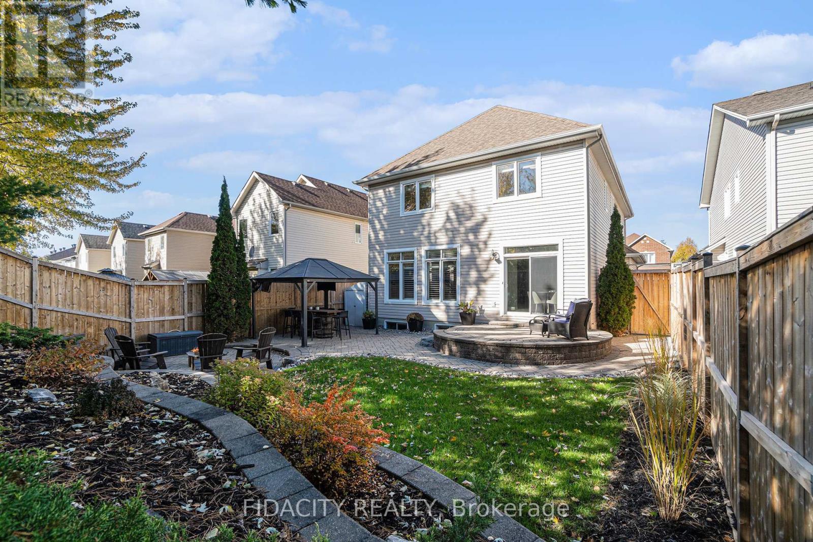 121 BANDELIER WAY - 28