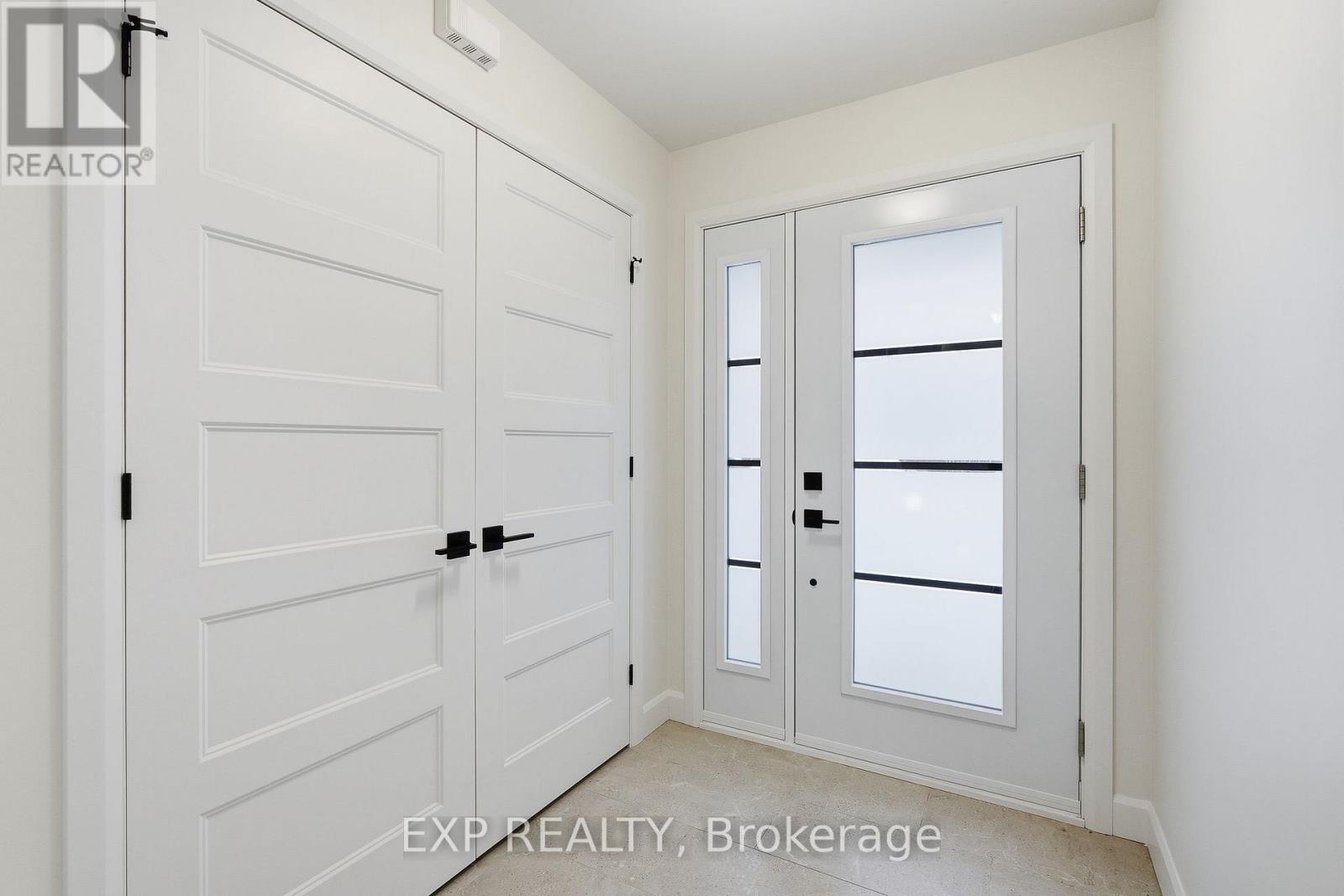 136 ELIZABETH STREET STREET - 2