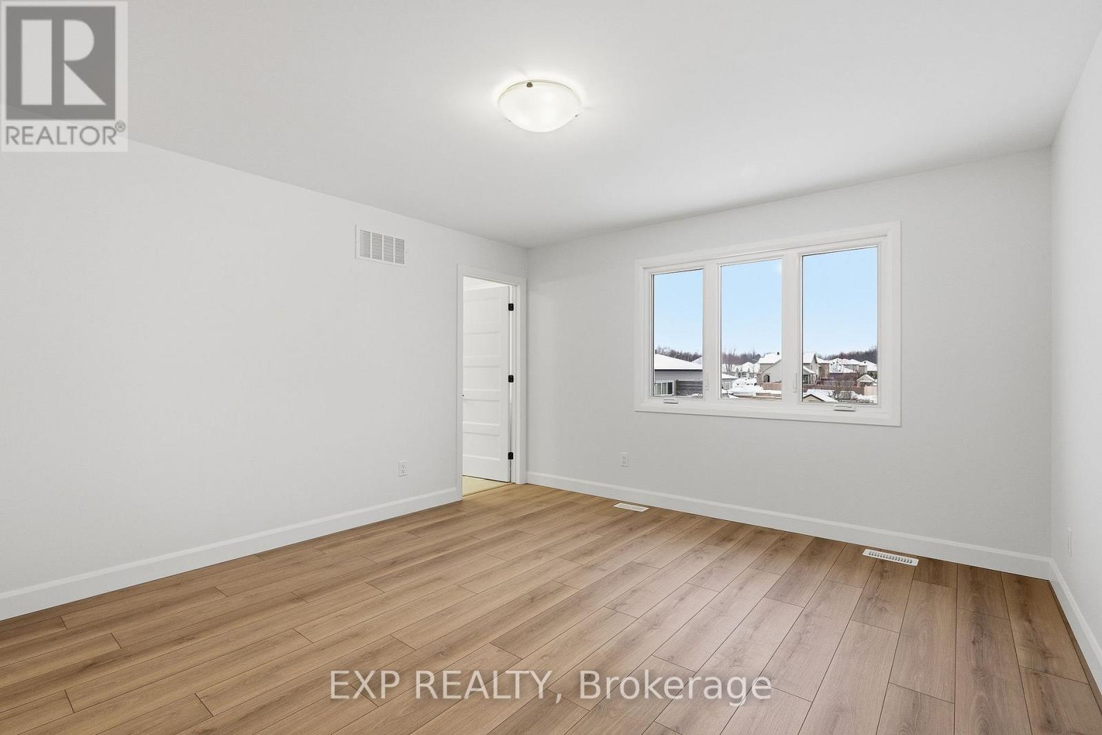 136 ELIZABETH STREET STREET - 19