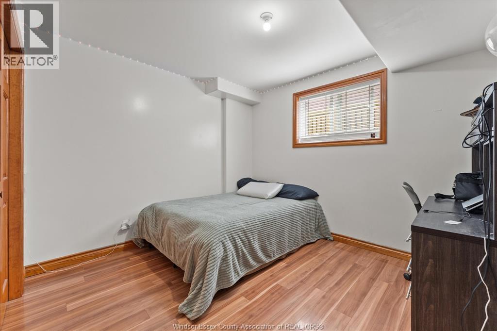 1751 RANKIN - 33