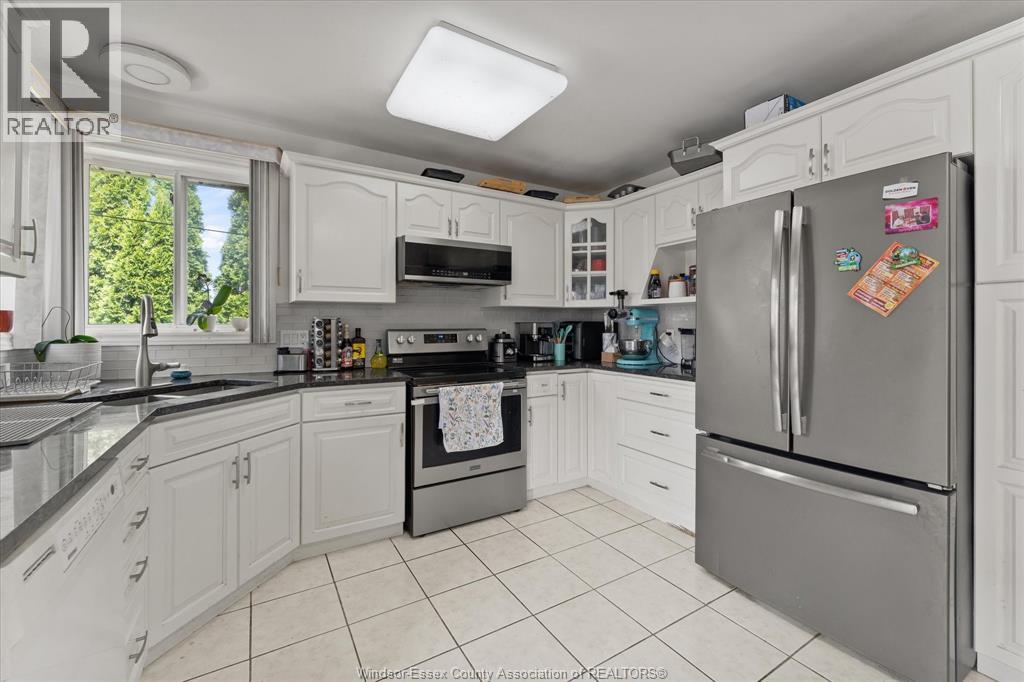 1751 RANKIN - 18