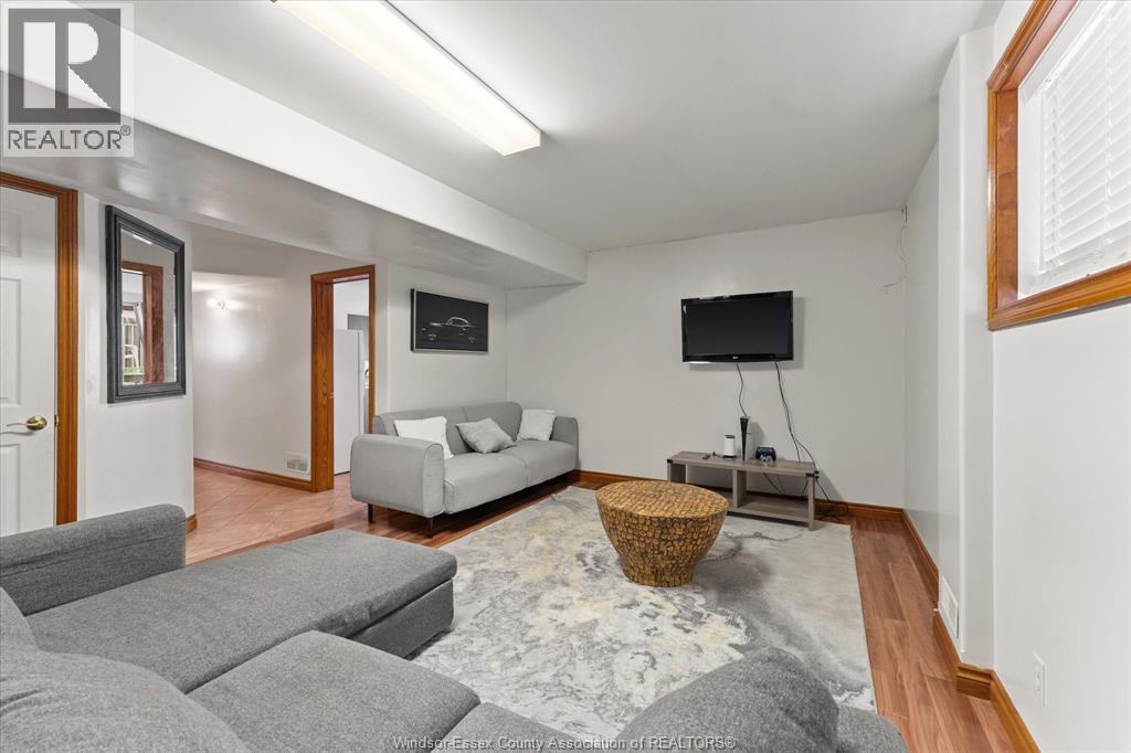 1751 RANKIN - 26