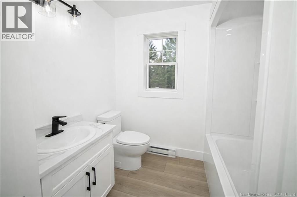 670 ENGLISH SETTLEMENT ROAD - 14