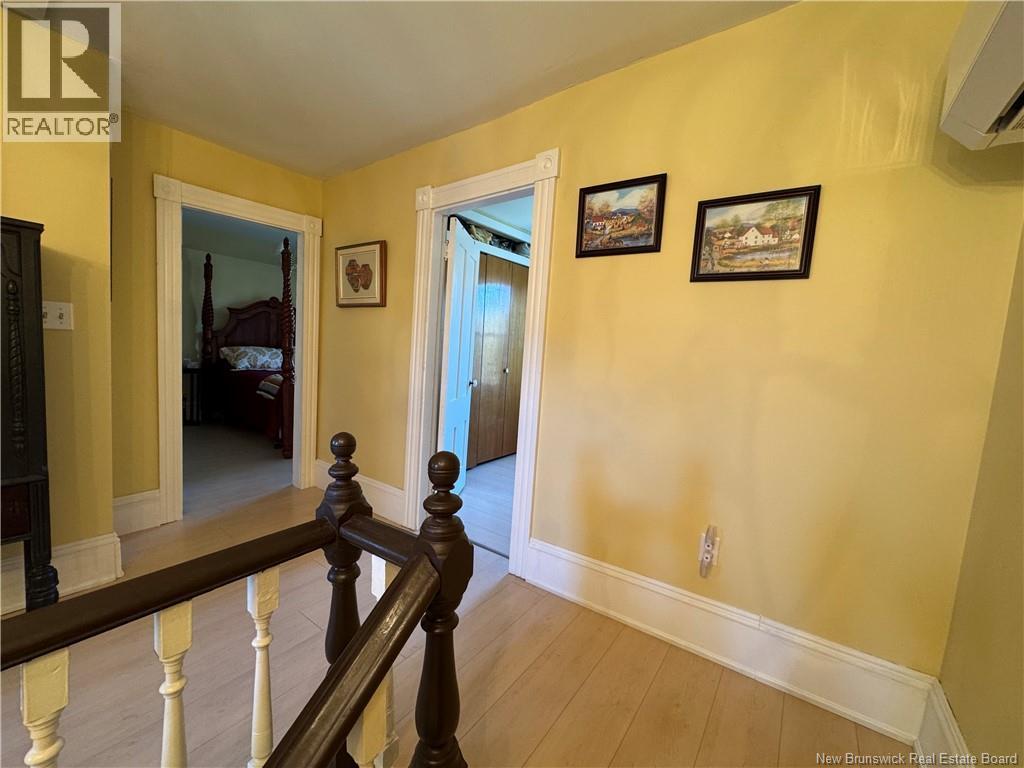 15 Underhill Street - 19