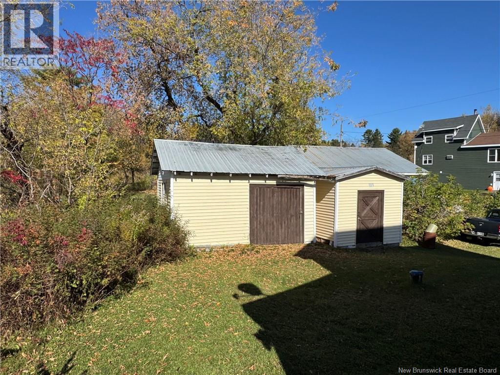 15 Underhill Street - 37