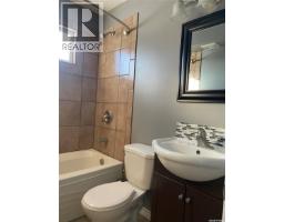 Bedroom - 117 Prospect Avenue, Oxbow, SK S0C2B0 Photo 7