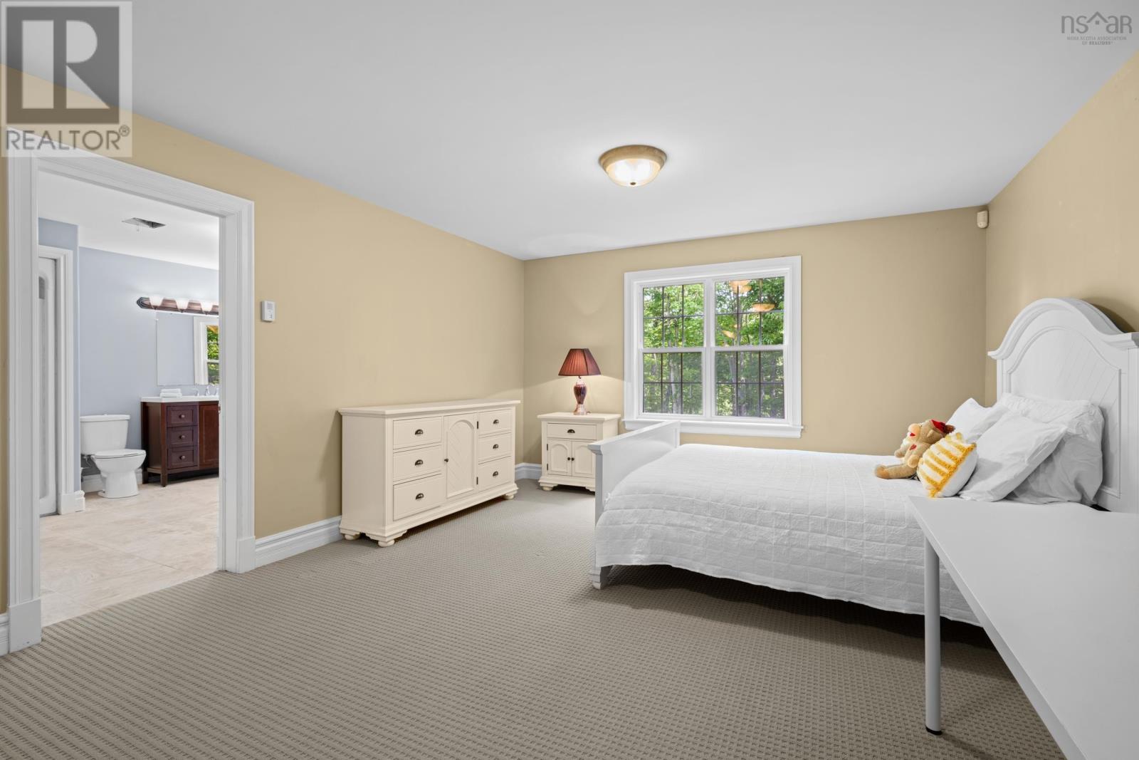 Property 38 of 49 of 14 Club House Lane