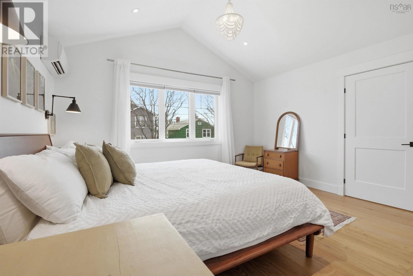 Property 23 of 43 of 5873 Cabot Street