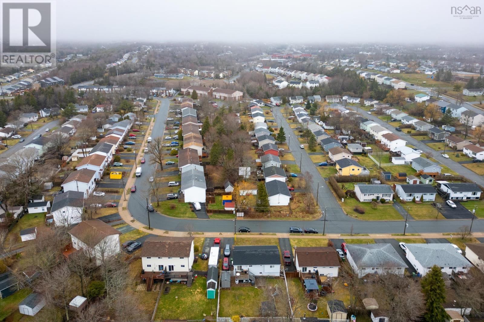 Property 39 of 47 of 76 Merrimac Drive