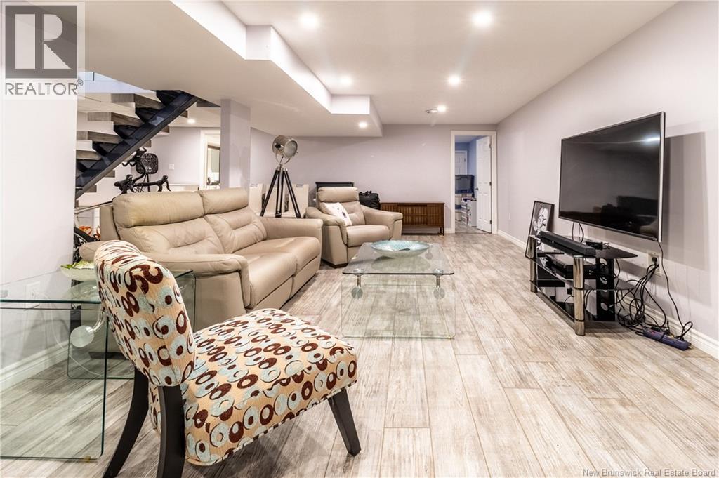 615 Rockland Road - 37