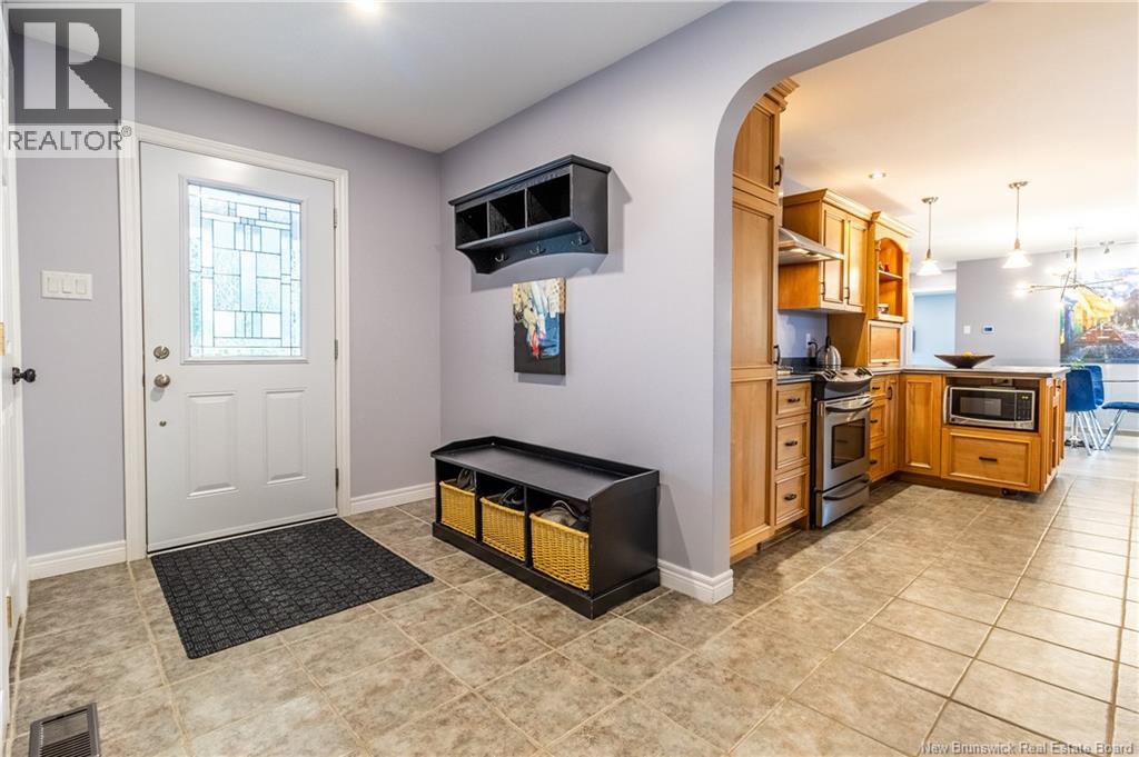 615 Rockland Road - 6