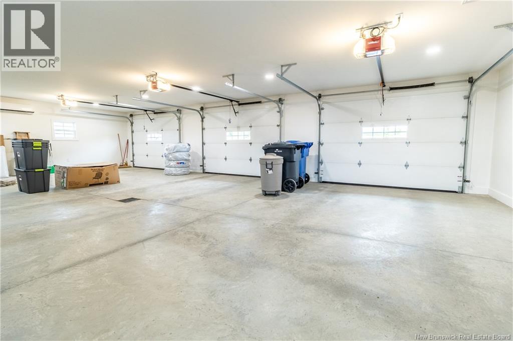 615 Rockland Road - 8