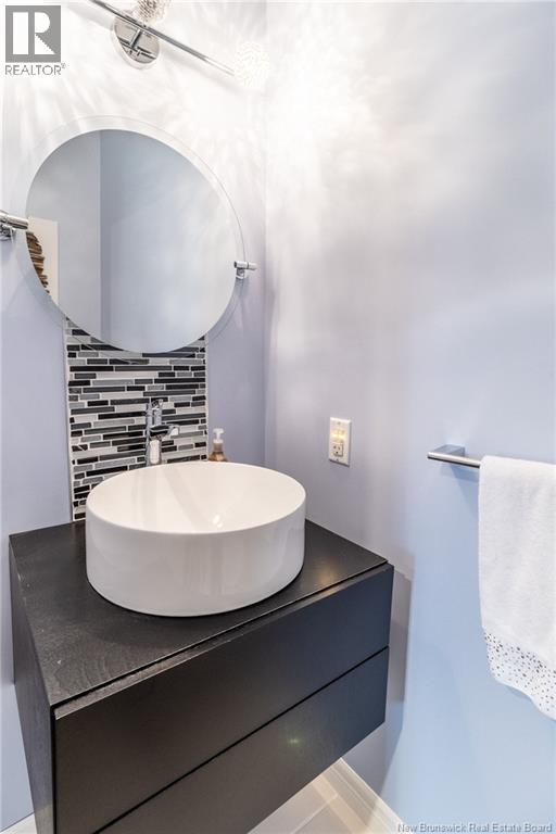 615 Rockland Road - 9