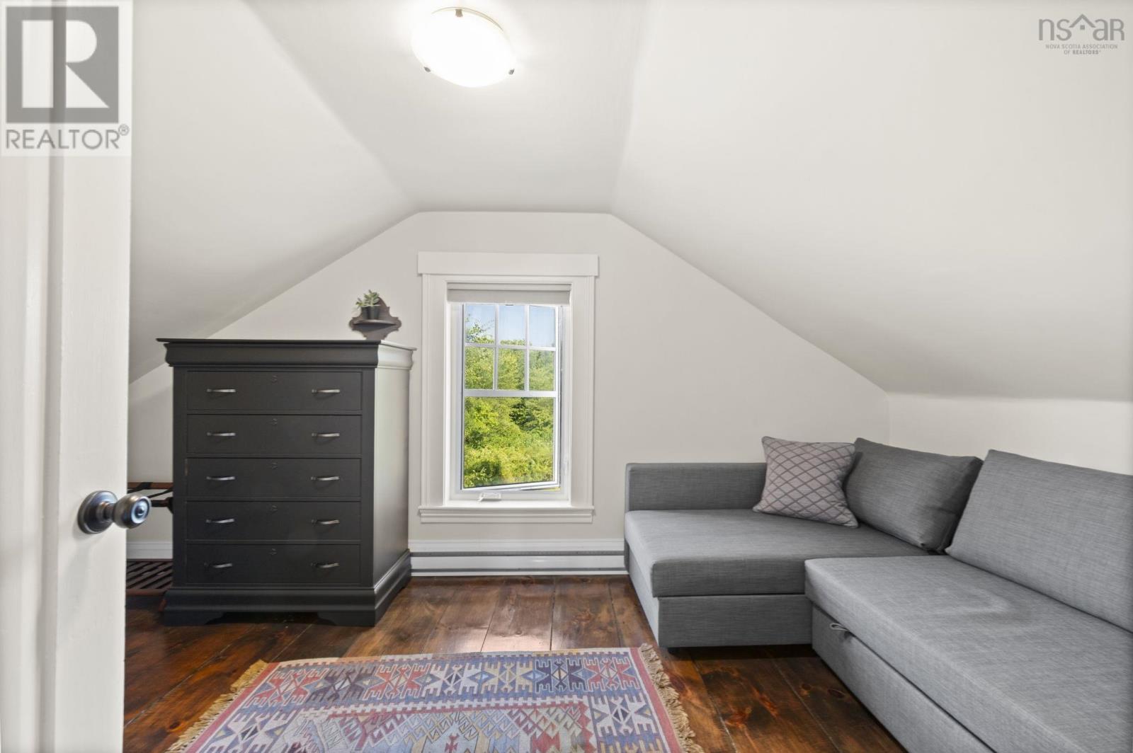 Property 40 of 50 of 190 Main Street